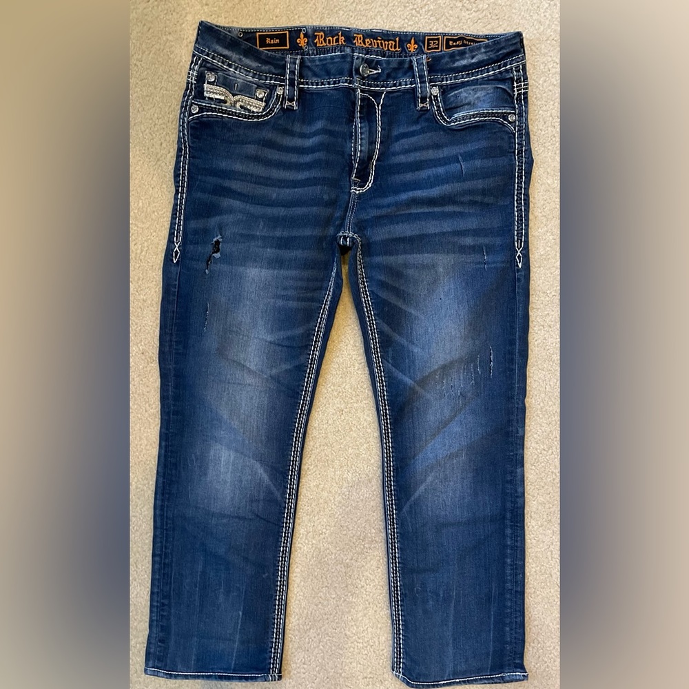 NWOT Rock Revival jeans ( Rain easy straight )